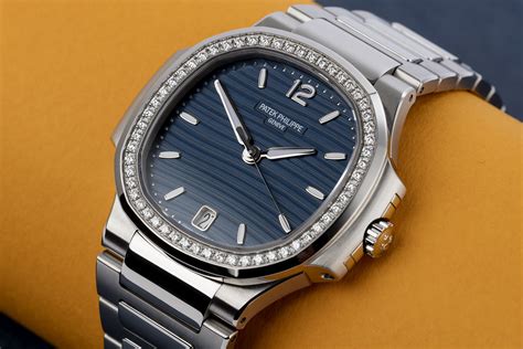 patek philippe nautilus 7118/1200a|patek philippe 18kt gold nautilus.